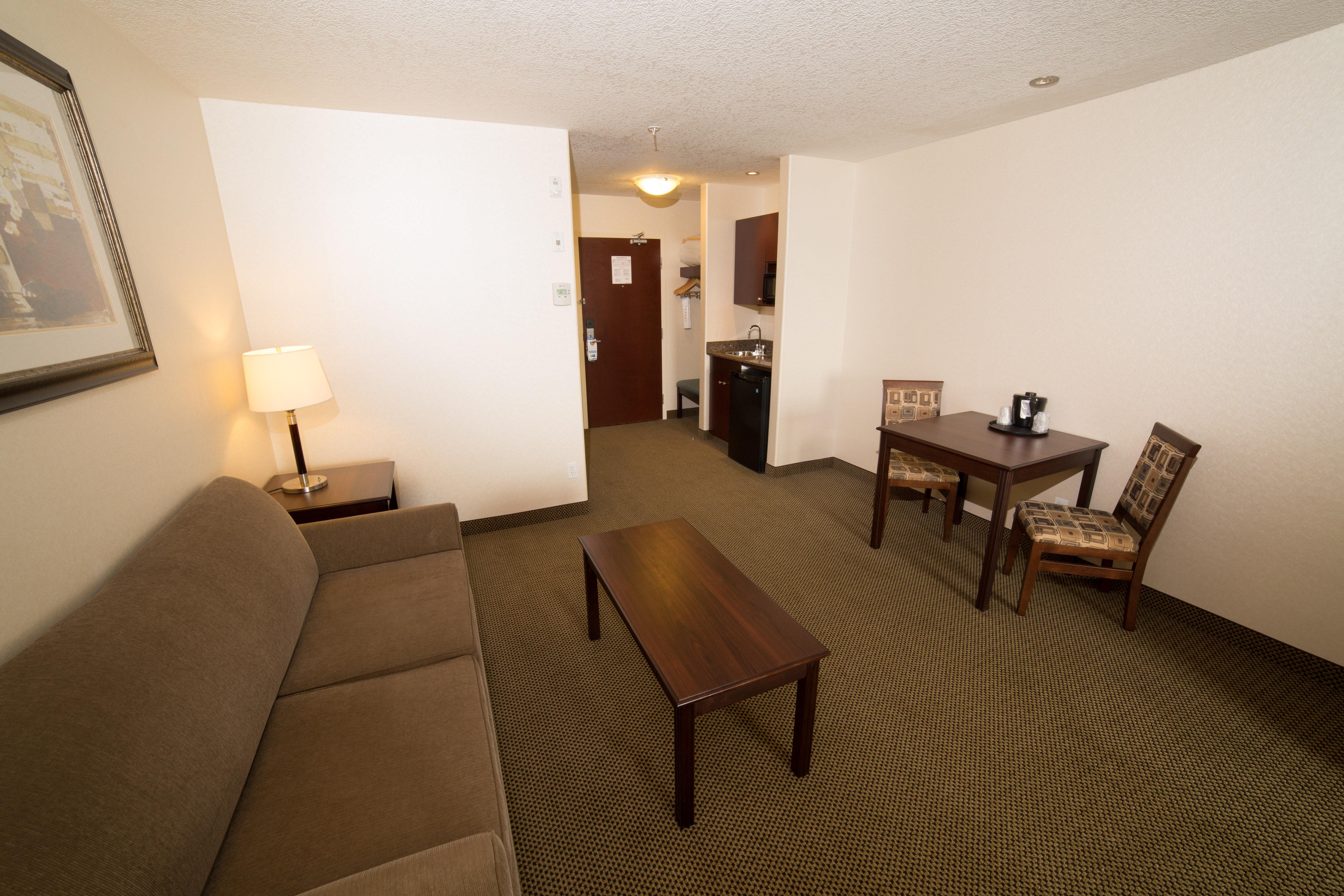 Holiday Inn Express & Suites Whitecourt By Ihg Kültér fotó