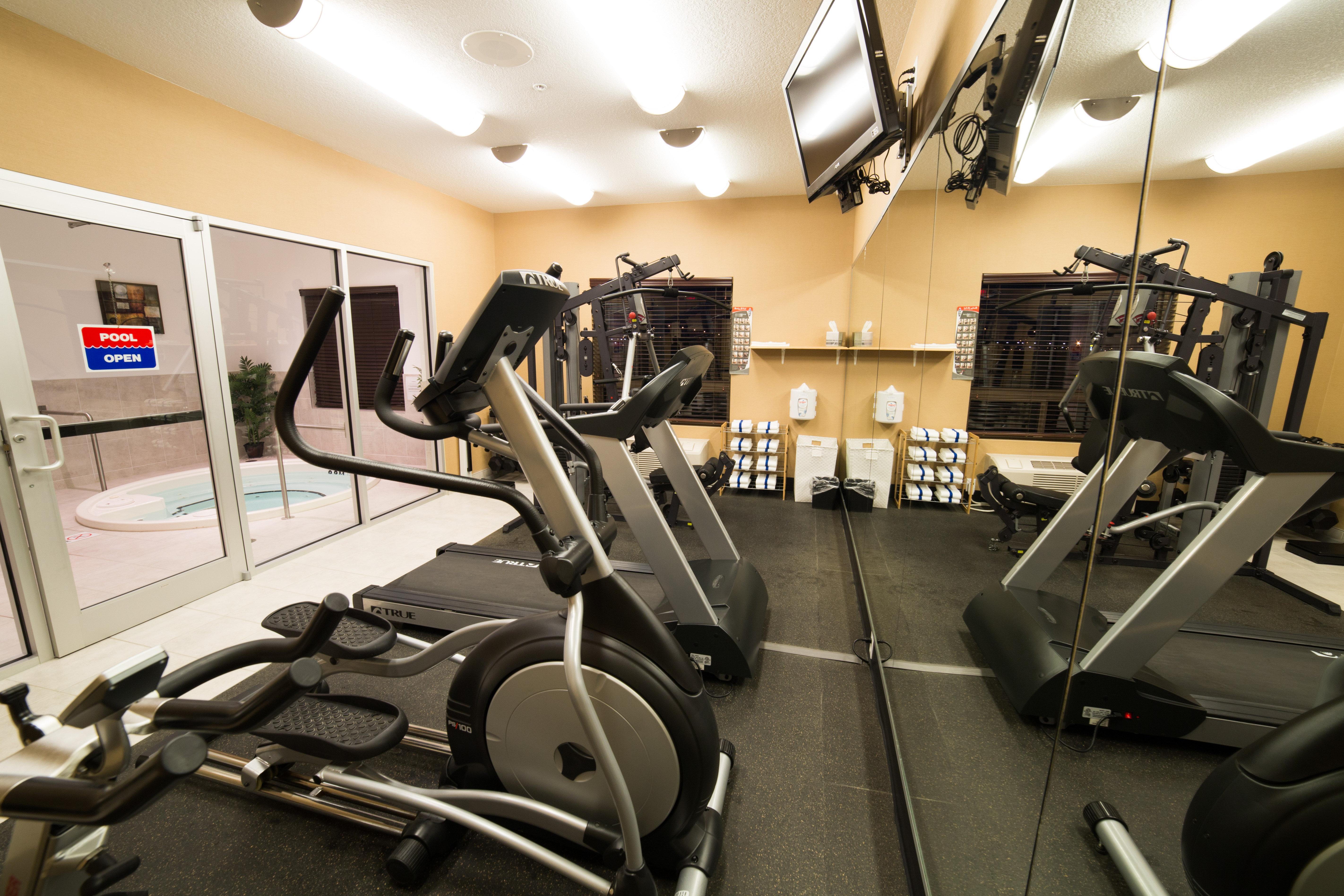 Holiday Inn Express & Suites Whitecourt By Ihg Kültér fotó
